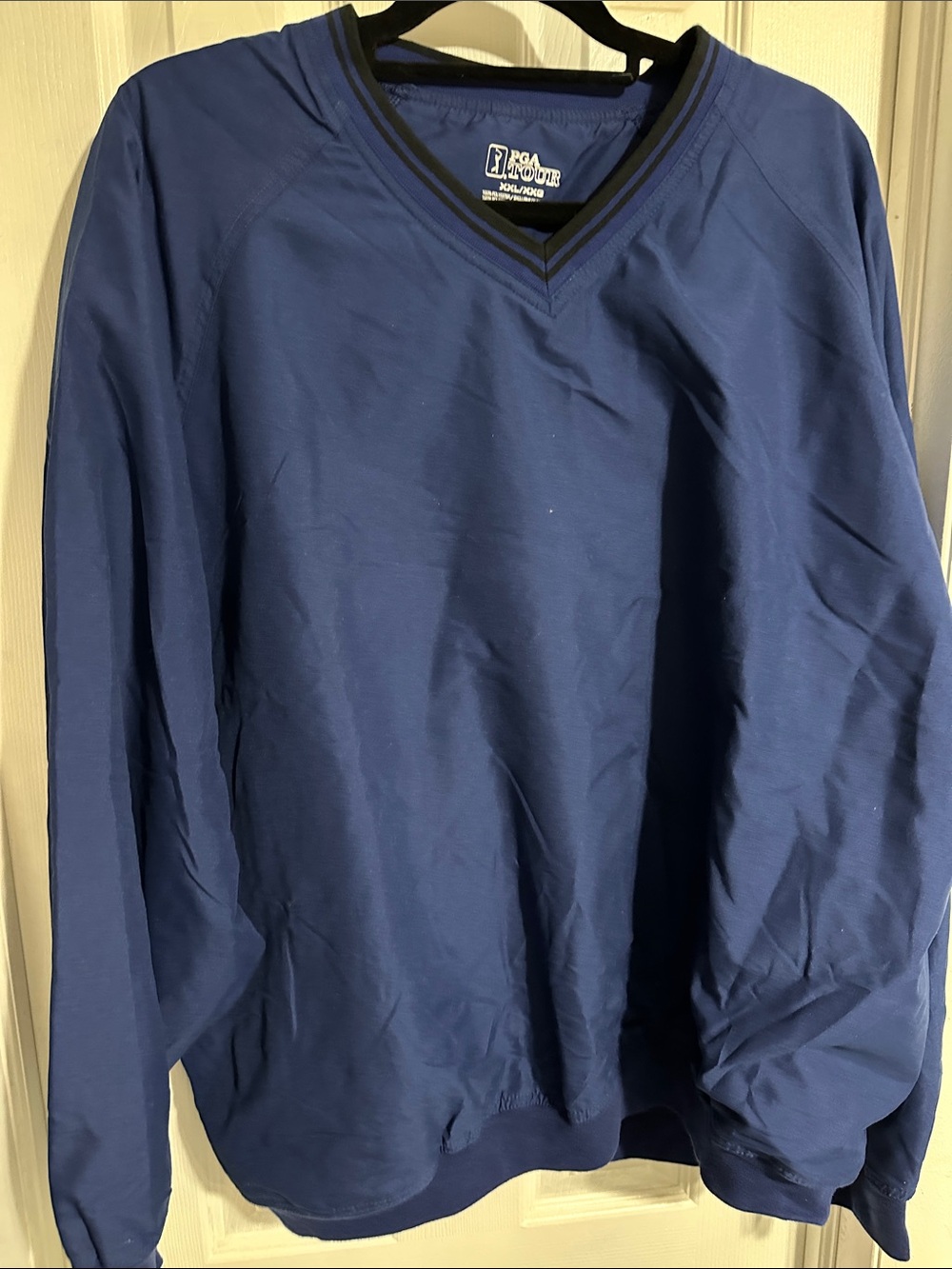PGA Tour Men's Navy Blue V-Neck Pullover with Trim